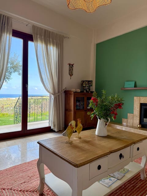 Lily's Cottage House in Rethymno