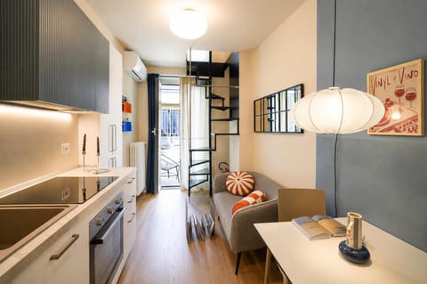 Kitchen or kitchenette, Living room, Dining area