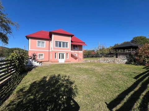 Property building, Garden view