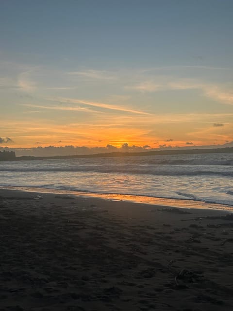 Nearby landmark, Day, Natural landscape, Beach, Sea view, Sunrise, Sunset