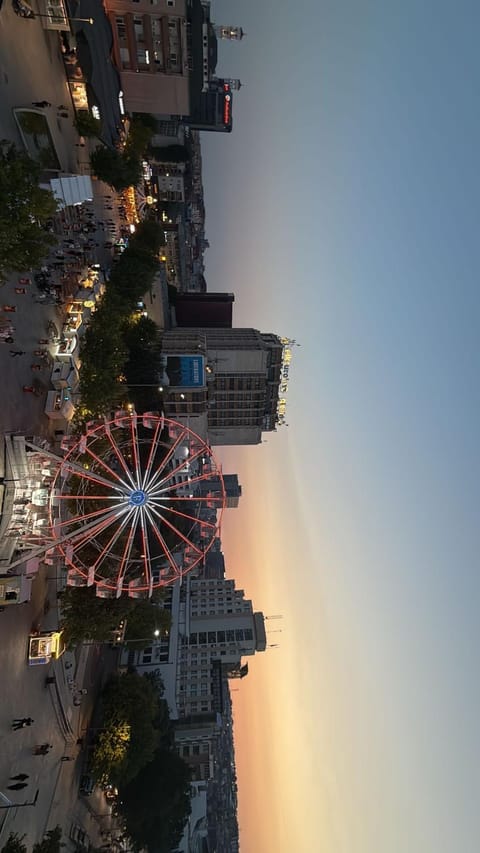 View (from property/room), City view, Sunrise