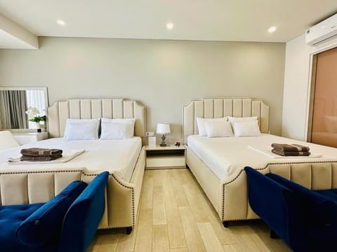 Bed, Photo of the whole room, Bedroom, towels, air conditioner