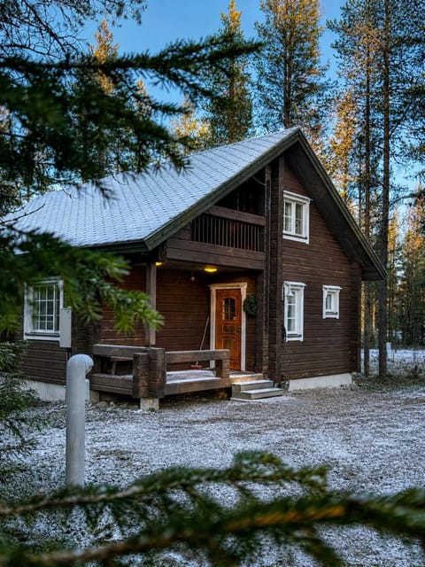Property building, Day, Natural landscape, Winter