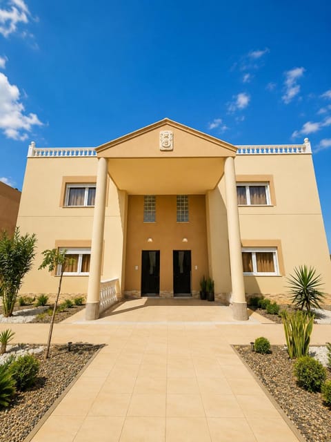 Property building, Balcony/Terrace