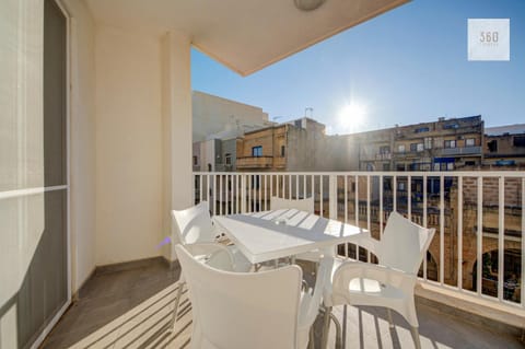 Patio, Day, View (from property/room), Balcony/Terrace, Living room, Seating area, Dining area