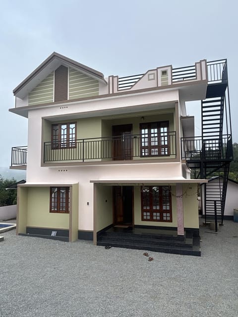 Property building, Day