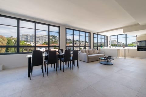 View (from property/room), Living room, Dining area