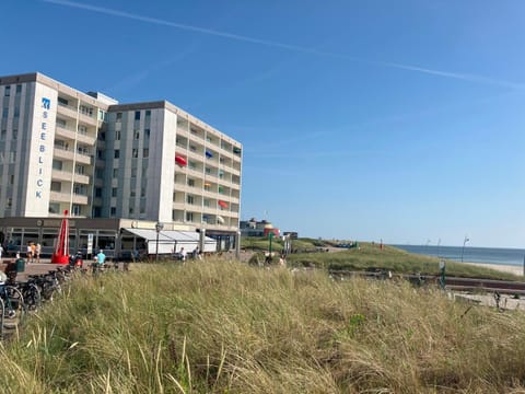 Property building, Beach, Sea view