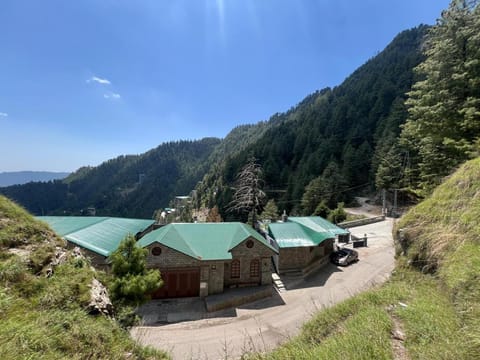 Property building, Neighbourhood, Natural landscape, Mountain view
