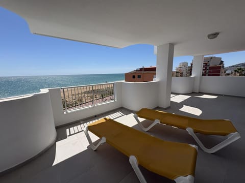 View (from property/room), Balcony/Terrace, Balcony/Terrace, Pool view, Sea view