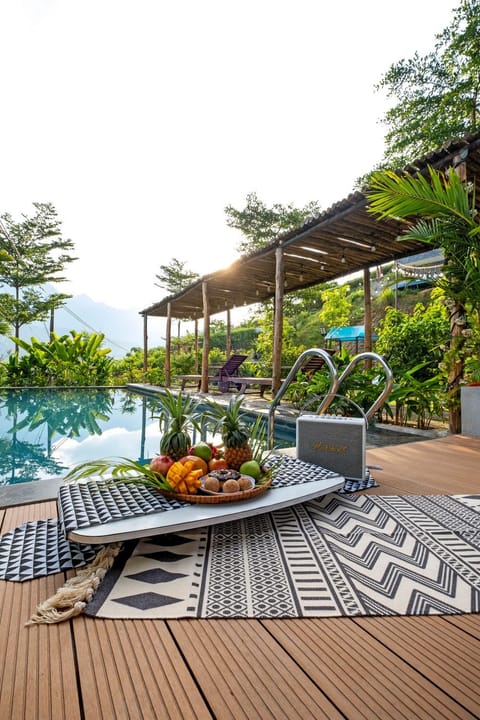 Balcony/Terrace, Swimming pool, Swimming pool