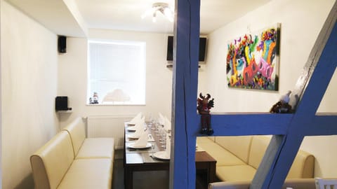 Photo of the whole room, Dining area