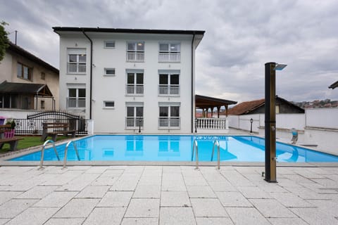 Property building, Swimming pool, Swimming pool