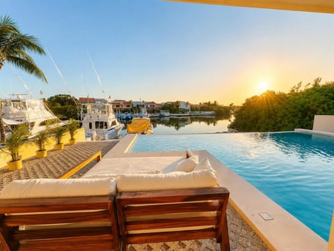 Pool view, Pool view, Swimming pool