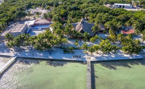 Property building, Day, Neighbourhood, Natural landscape, Bird's eye view, Beach, Sea view