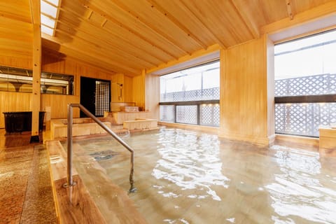 Hot Spring Bath, Bathroom