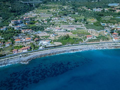 Bird's eye view, Sea view