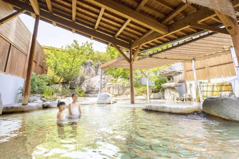 Hot Spring Bath