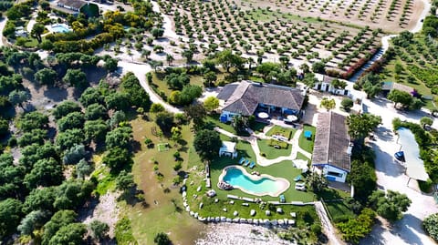 Property building, Swimming pool