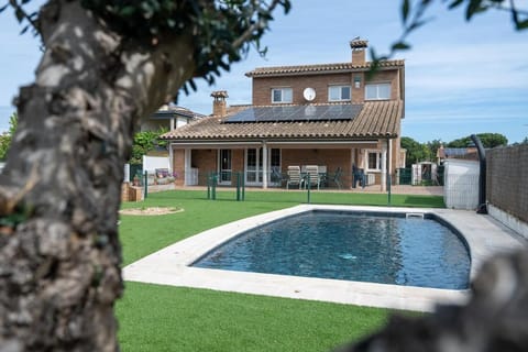 Garden, Garden view, Pool view, Swimming pool