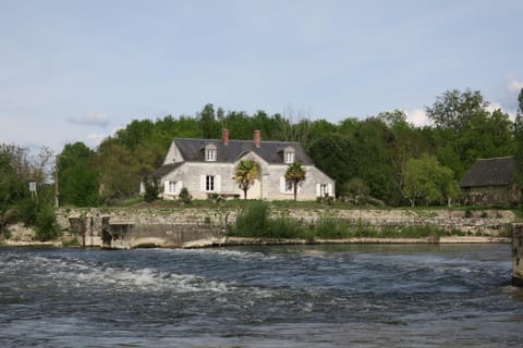 Property building, Natural landscape, River view