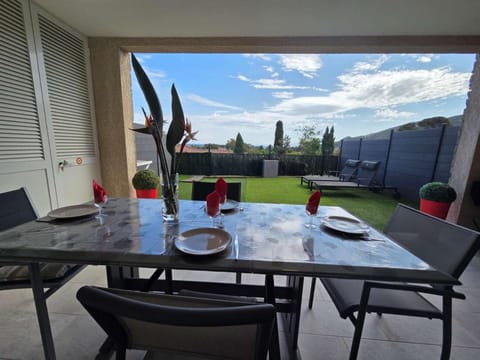 Patio, Day, View (from property/room), Dining area