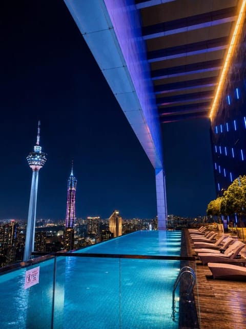City view, Pool view, Swimming pool