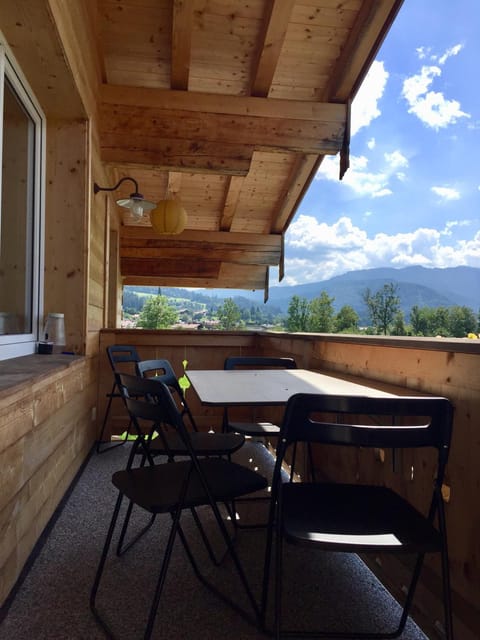 Day, Summer, Balcony/Terrace, Mountain view