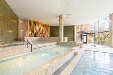 Bathroom, Public Bath