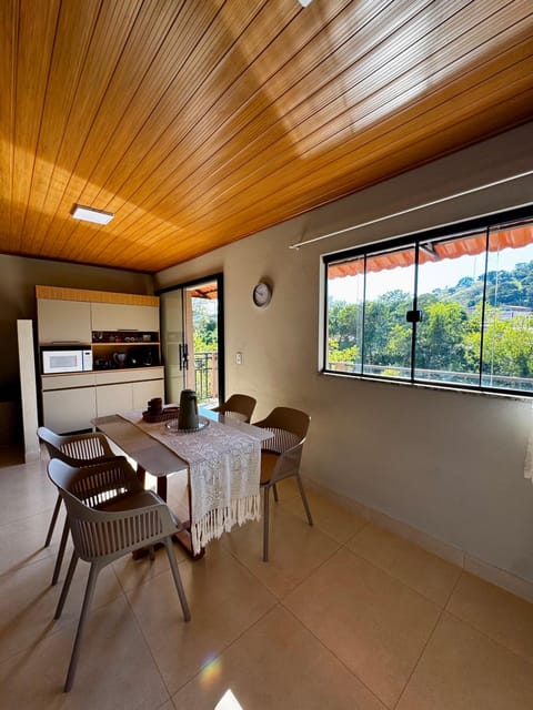 Kitchen or kitchenette, Communal kitchen