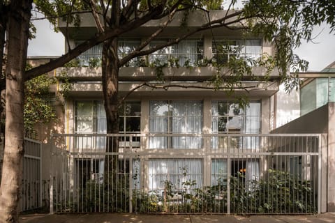 Property building, Facade/entrance