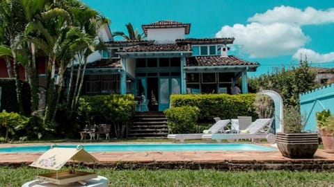 Property building, Garden, Garden view, Swimming pool