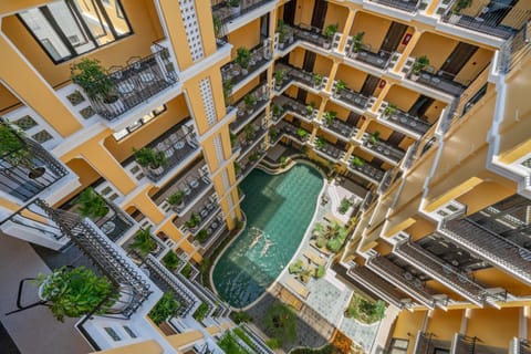 Property building, Swimming pool