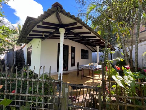 Day, Garden, Dining area