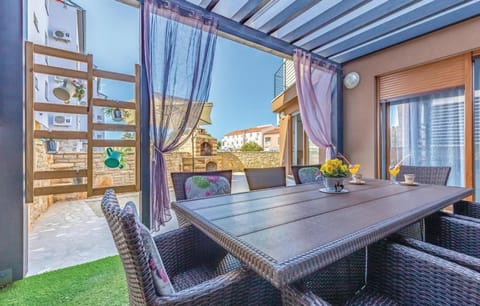 Garden, Balcony/Terrace