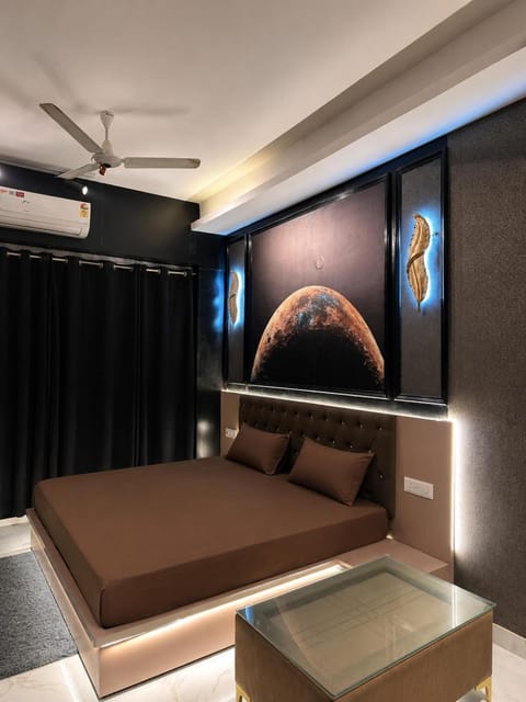 Bedroom, air conditioner