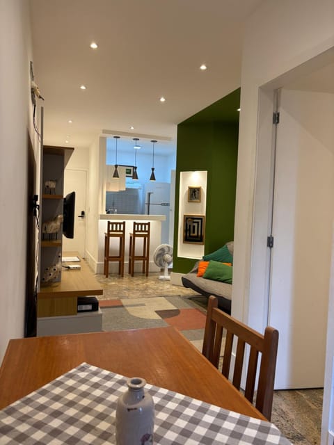 TV and multimedia, Kitchen or kitchenette, Living room, Dining area