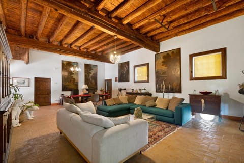 Property building, Living room