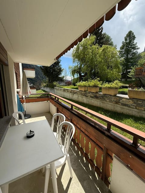 Day, Garden, View (from property/room), Balcony/Terrace