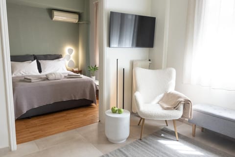 TV and multimedia, Living room, Bedroom, Street view, air conditioner