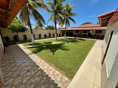 Property building, Day, Garden, Garden view
