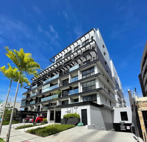 Property building, Location