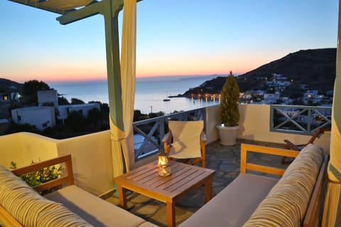 Day, Natural landscape, Summer, View (from property/room), Balcony/Terrace, Balcony/Terrace, Seating area, Beach, On site, Sea view, Sunset