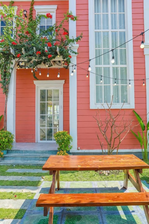Garden, Balcony/Terrace
