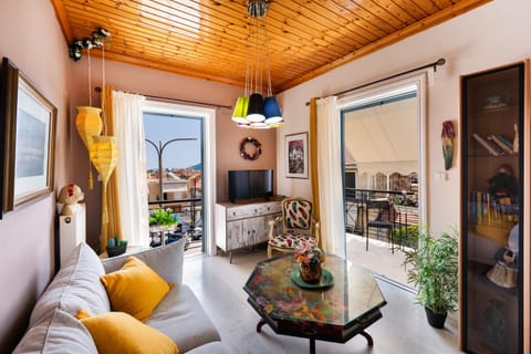 TV and multimedia, Balcony/Terrace, Living room