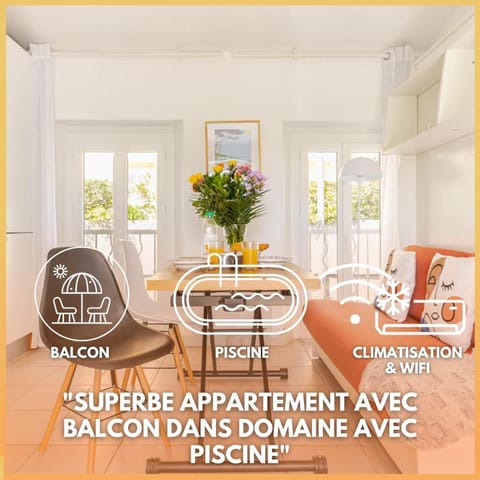 Balcony/Terrace, Living room, Swimming pool, air conditioner