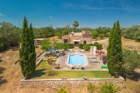 Facade/entrance, Bird's eye view, Swimming pool