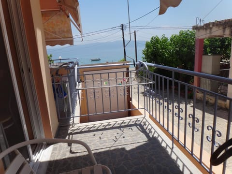 Bathroom, TV and multimedia, Balcony/Terrace, Decorative detail, Bedroom