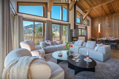 Natural landscape, Summer, Living room, Seating area, Mountain view