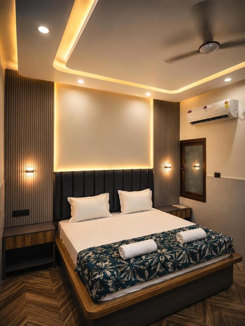 Bedroom, air conditioner